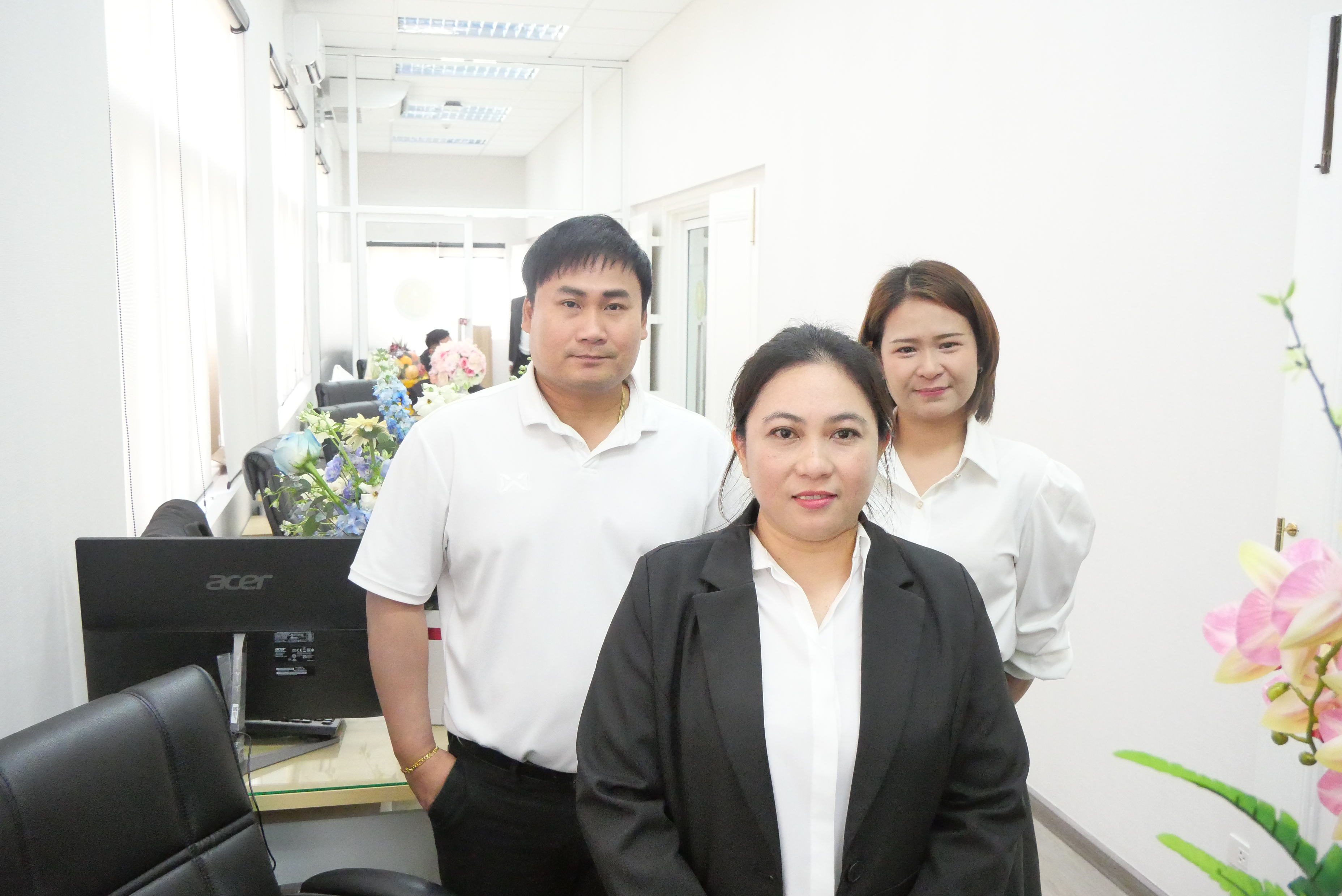 title - คณะผู้บริหาร ส.ป.ก. ร่วมแสดงความยินดีในโอกาสเข้ารับตำแหน่งของรัฐมนตรีว่าการกระทรวงเกษตรและสหกรณ์ และรัฐมนตรีช่วยว่าการกระทรวงเกษตรและสหกรณ์ 